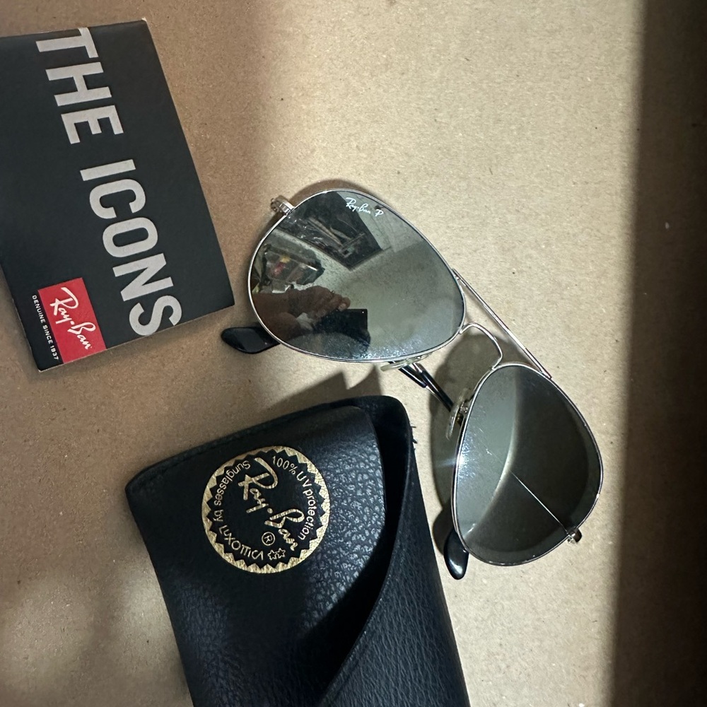 Ray-Ban Polarized Silver Aviator Sunglasses